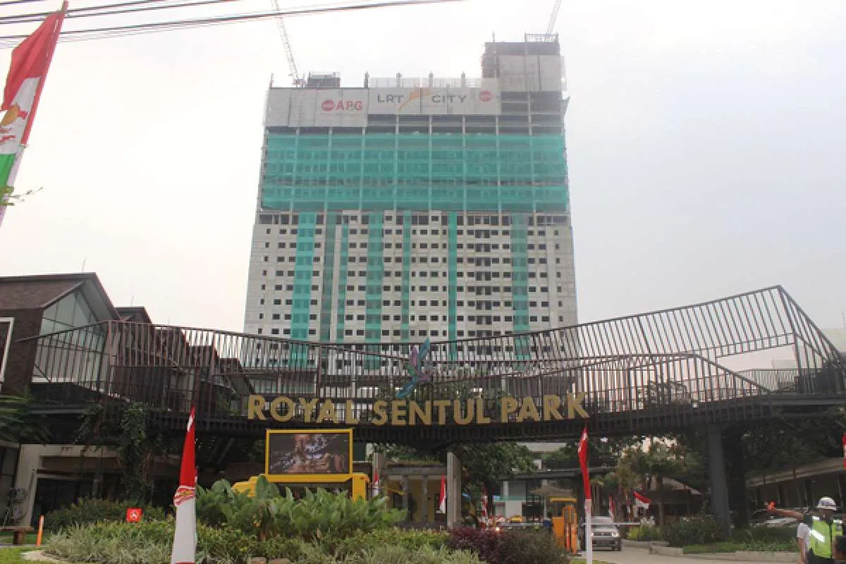 Proyek LRT City Royal Sentul Park Adhi Commuter Properti masuki proses tutup atap