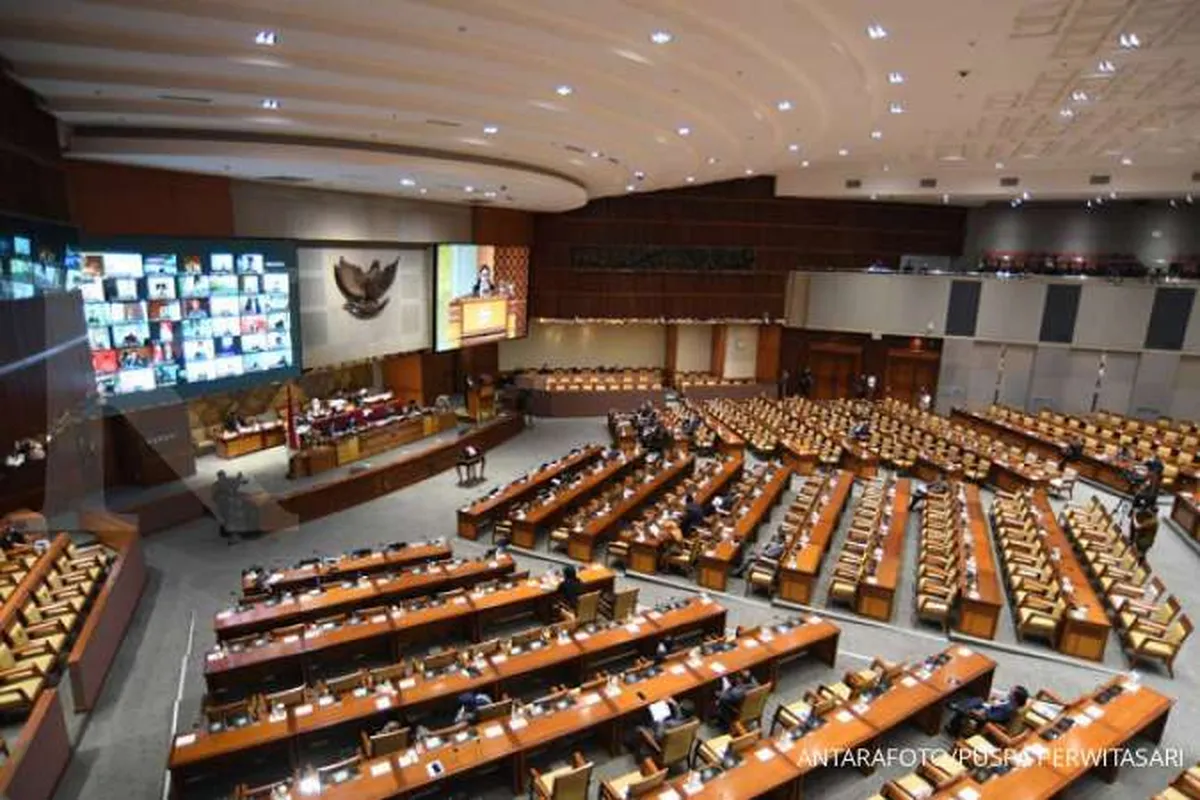  Jangan Lagi Ada Pasal Karet dalam Revisi UU ITE 