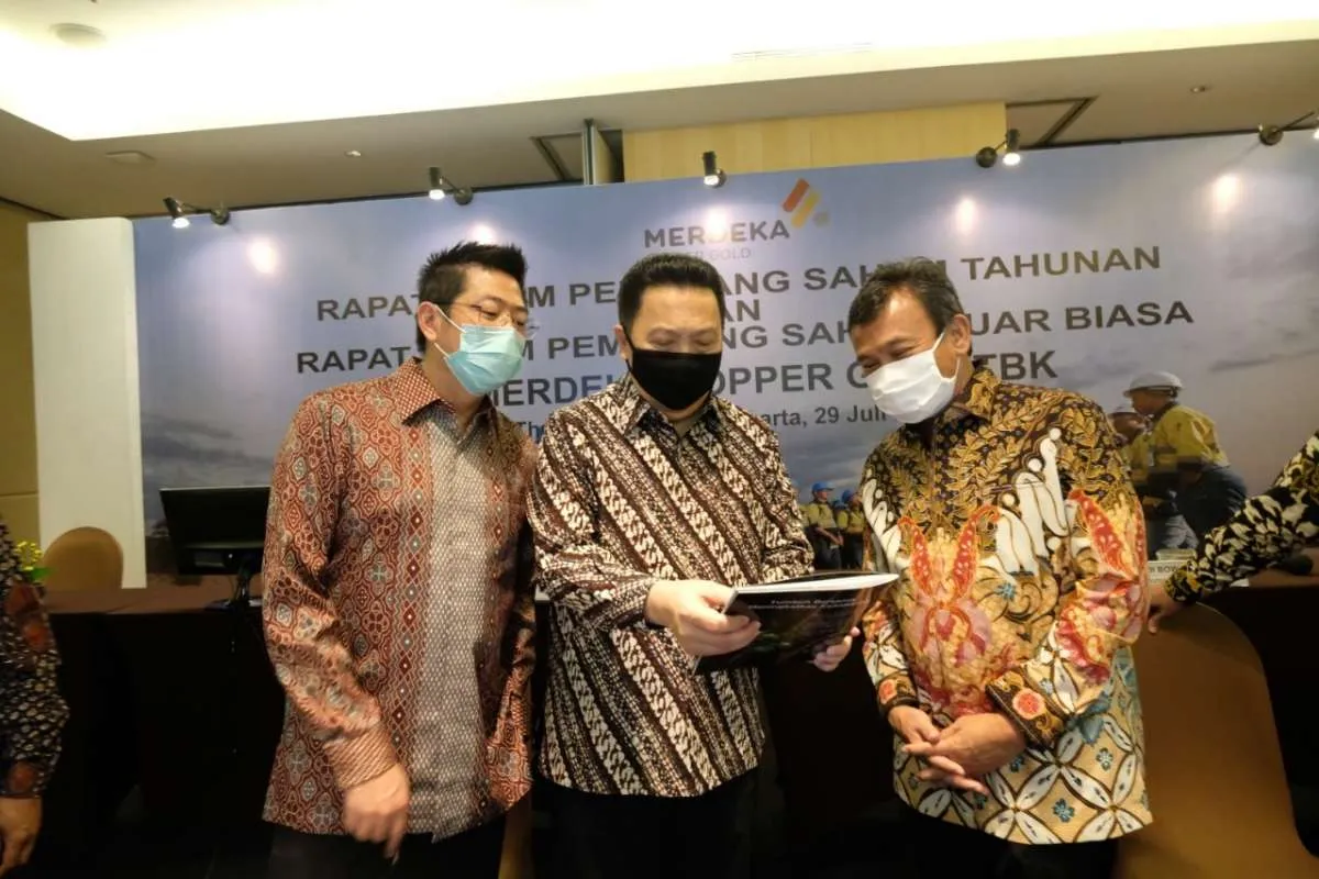 Gencar lakukan aksi korporasi, simak rekomendasi saham Merdeka Copper Gold (MDKA)
