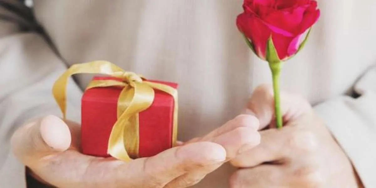 Rekomendasi Kado Hari Valentine 2025 yang Unik dan Berbeda Dari Orang Lain