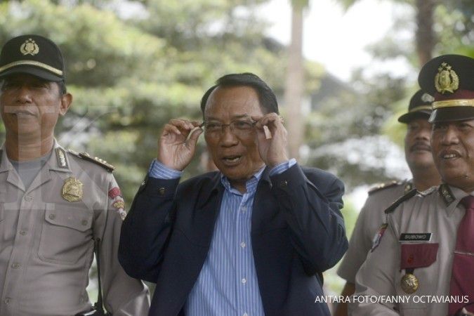 Ditahan KPK, Jero minta tolong JK dan SBY