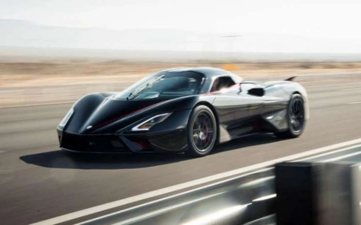 Lampaui catatan Bugatti Chiron, SSC Tuatara jadi mobil tercepat di dunia