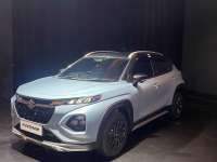 Suzuki Fronx Meluncur di Indonesia, Ada 3 Varian, Harga Mulai Rp 259 Juta 