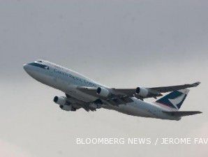 Cathay Pacific Bawa Bekal Avtur ke Surabaya