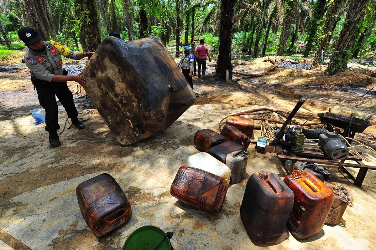 Pemerintah diminta tertibkan praktik illegal drilling migas