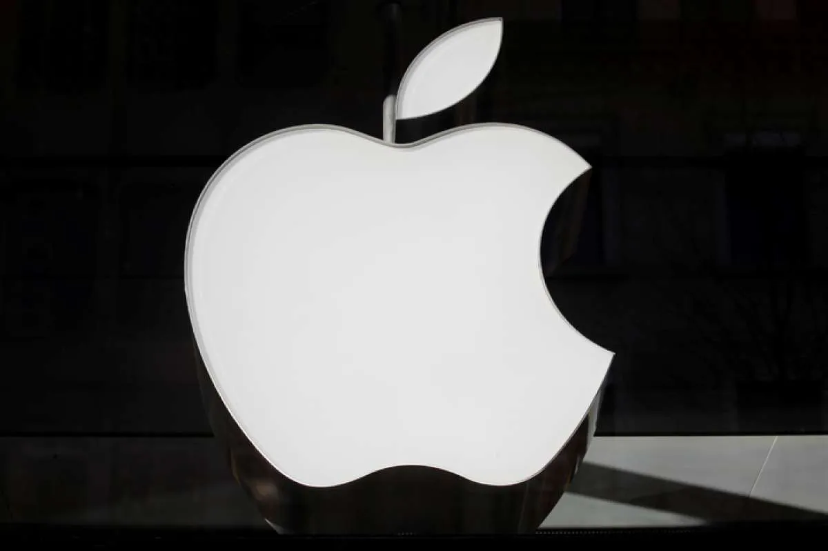 Pendapatan Apple melesat 21% ditopang penjualan iPhone di China
