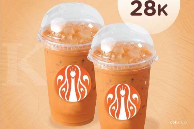 Promo J.CO 15-21 November 2021, BOGO Buy 1 Get 1 Free Ice Thai Tea Rp 28.000