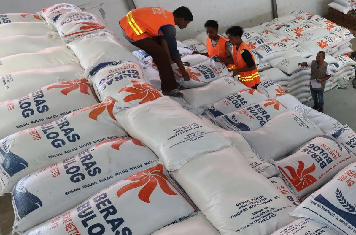 Bulog Masih Punya Stok Beras 1,1 Juta Ton, Cukup Untuk Lebaran