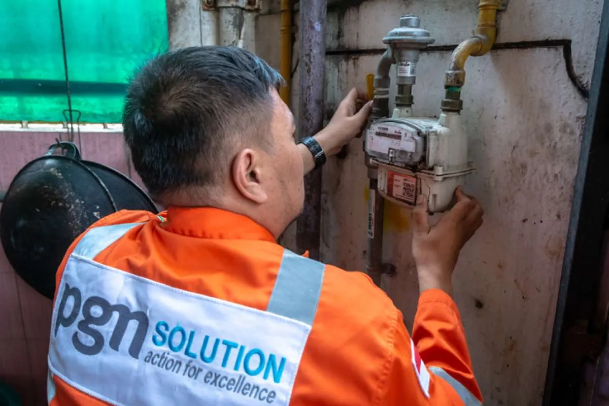 Perusahaan Gas Negara (PGAS) mempercepat pembangunan jaringan gas