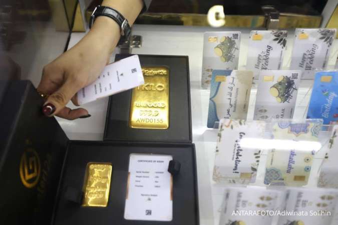 Melesat Tinggi, Cek Harga Emas Antam Hari Ini Senin 5 Januari 2026