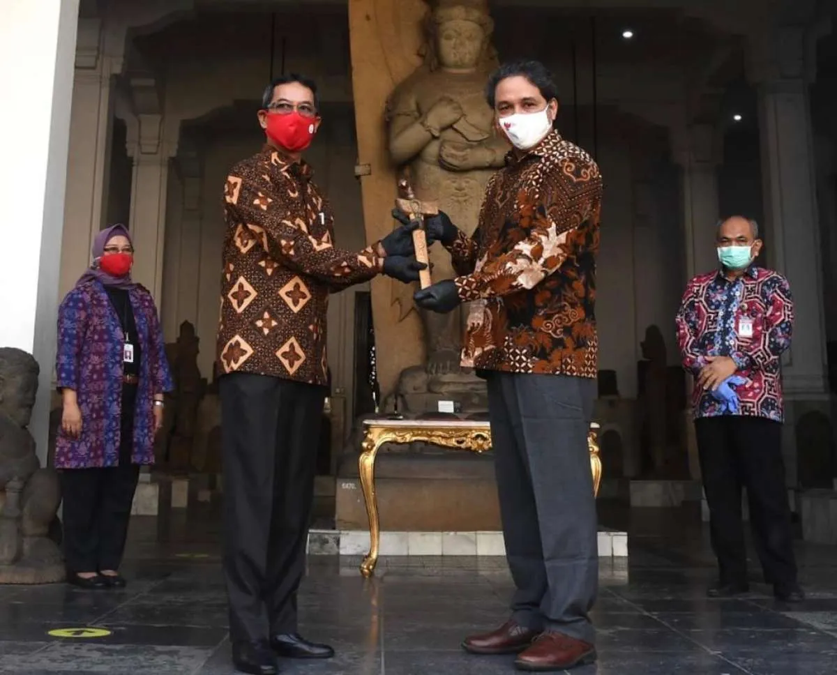Setpres serahkan keris Bugis dari PM Belanda ke Museum Nasional