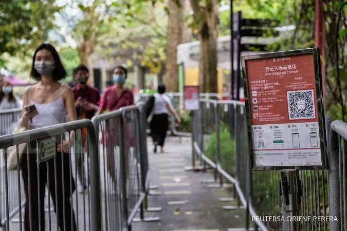 Singapore quarantines about 1,200 migrant workers, probes re-infections