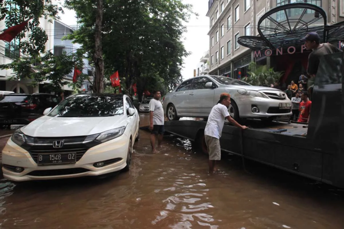 Data korban banjir di tiga provinsi, 67 orang meninggal dan 1 hilang
