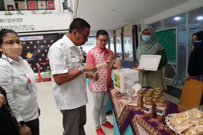 Bhinneka luncurkan campus marketplace UNIKOM Bandung dan UPN Veteran Jakarta