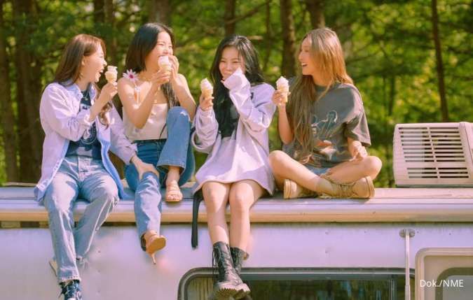 4 Dokumenter Netflix Ini Sajikan Lika-Liku Kehidupan Artis K-Pop Loh