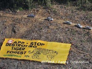 Greenpeace tak puas dengan Inpres Moratorium hutan