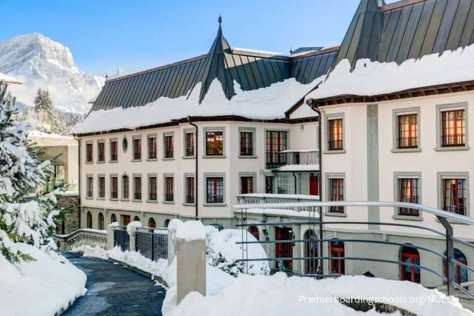 sekolah termahal di dunia