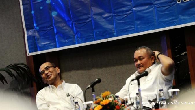 Faisal sibuk urus KTP, Jokowi naik KRL ke UI