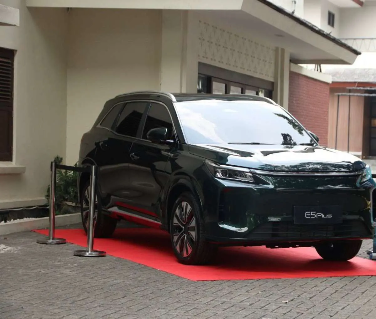 Sokonindo Mulai Produksi Lokal DFSK E5 Plus di Cikande, Segera Meluncur di GIIAS 2026