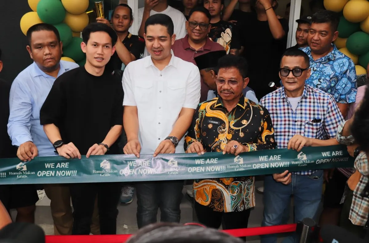 Pengusaha Muda dan Konten Kreator Richard Theodore Hadirkan Rumah Makan Gratis 