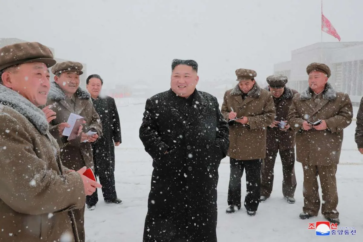 Kim Jong Un Serukan Penguatan Militer Korea Utara, Persiapkan Uji Coba Nuklir
