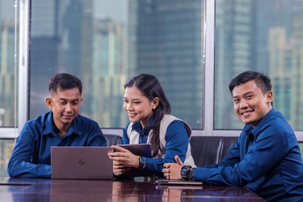 Kontan - Bukit Asam Kilas Online.