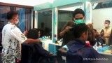 Kisah Arjuna mencari mitra barbershop