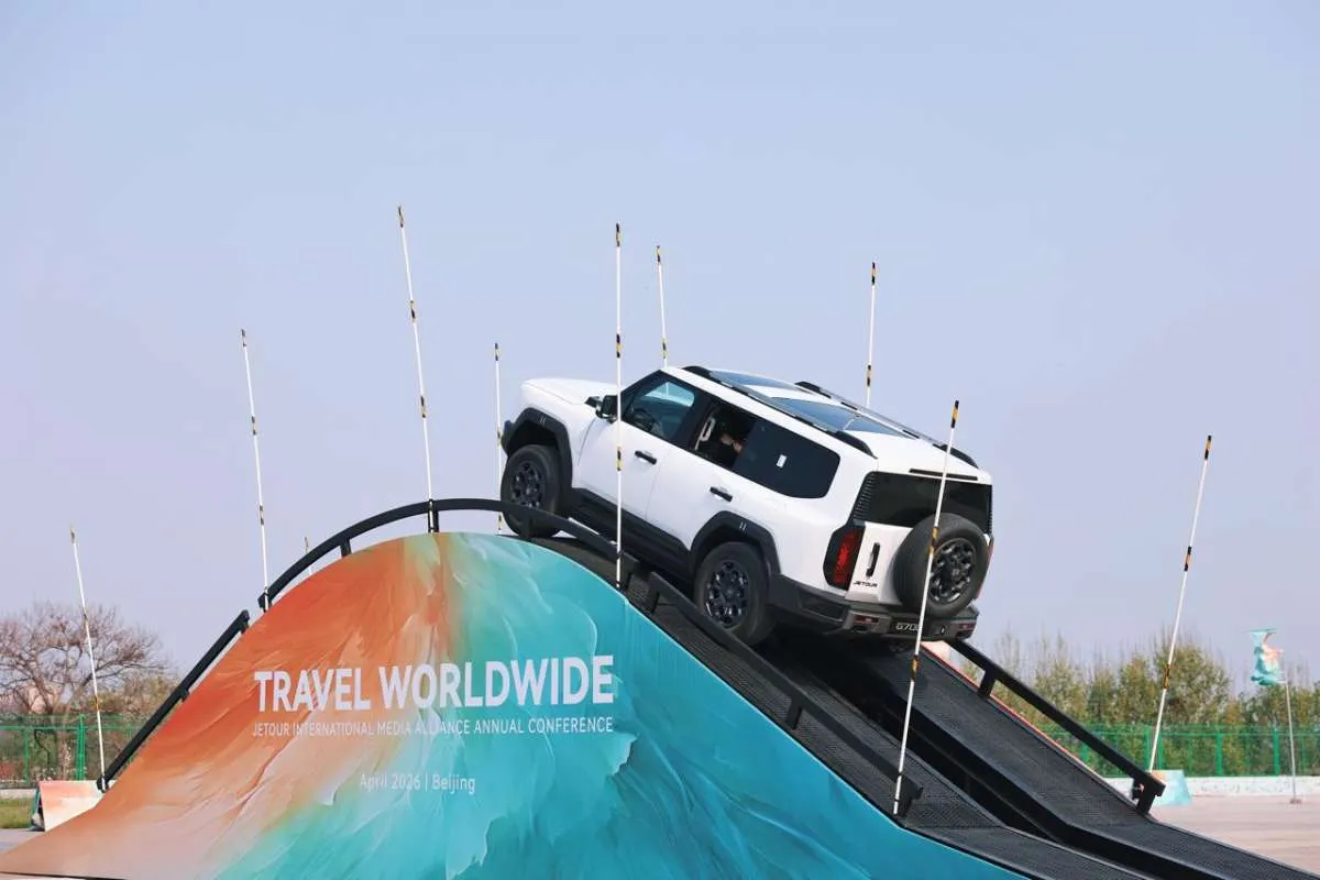 Persaingan Mobil Semakin Ketat, Jetour Andalkan Duet Mobil Hibrid Baru