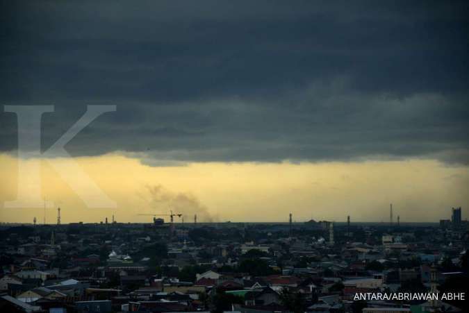 Prakiraan Cuaca BMKG Makassar Sulawesi Selatan: Gerimis Siang (17-18 November 2024)