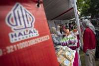 Memintas Jalan Terjal Industri Halal Indonesia