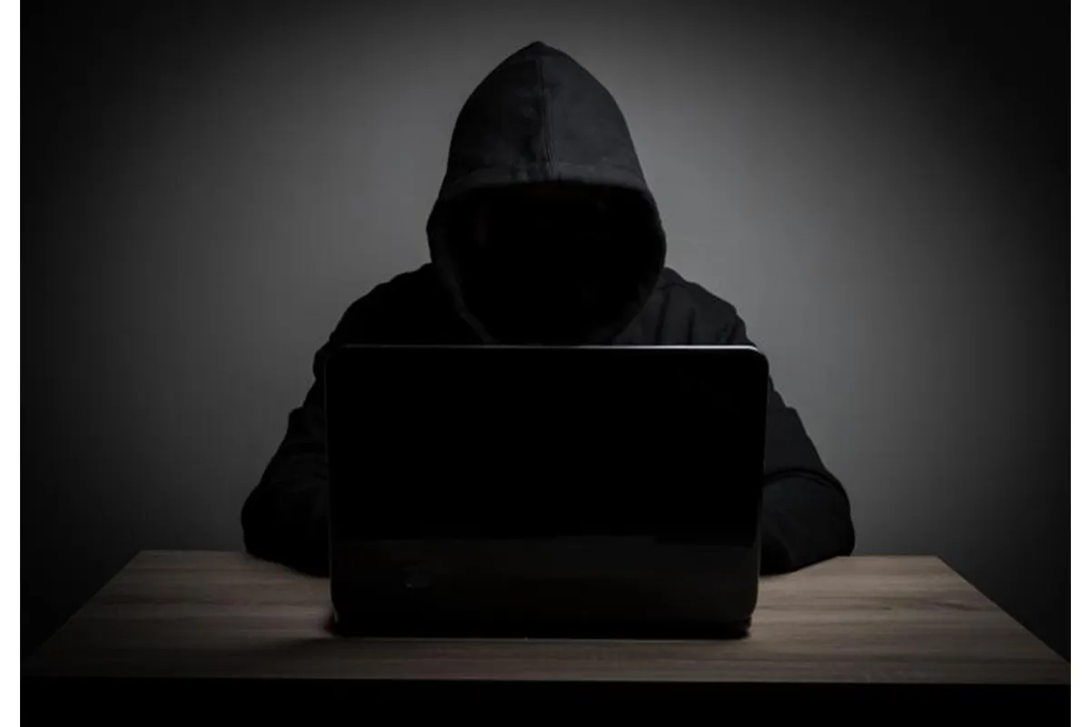 Tips Mudah Mengamankan Data Pribadi dari Penipuan Aplikasi Fintech