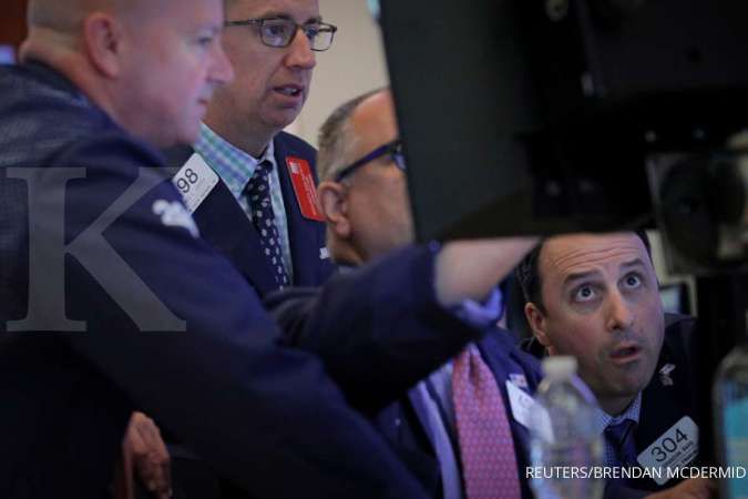 Wall Street bergerak mendatar pada perdagangan awal pekan ini