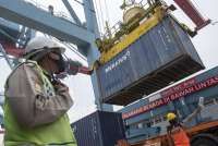 Surplus neraca dagang nonmigas Indonesia-Malaysia naik hampir 200%