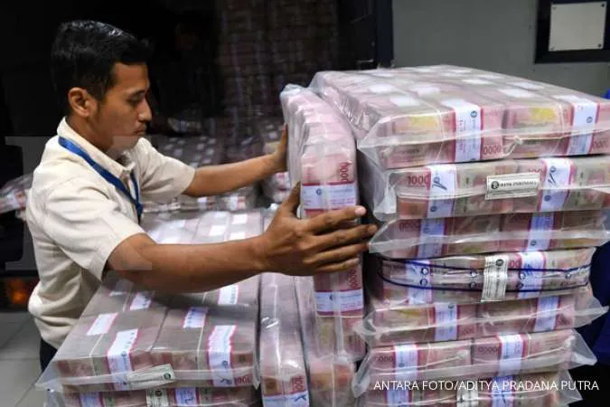 Indonesia's FX Reserves Fall to Five-Month Low in April
