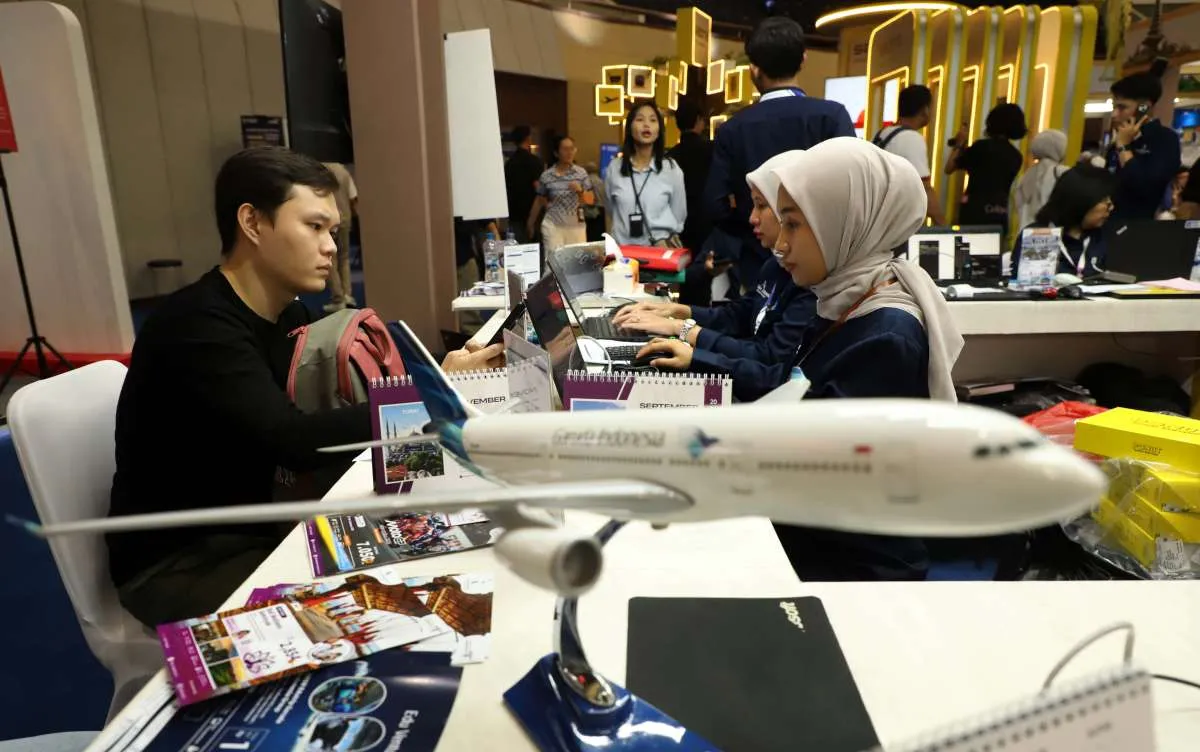 Garuda Indonesia Tunjukkan Perbaikan Kinerja Saat Harga Avtur Naik