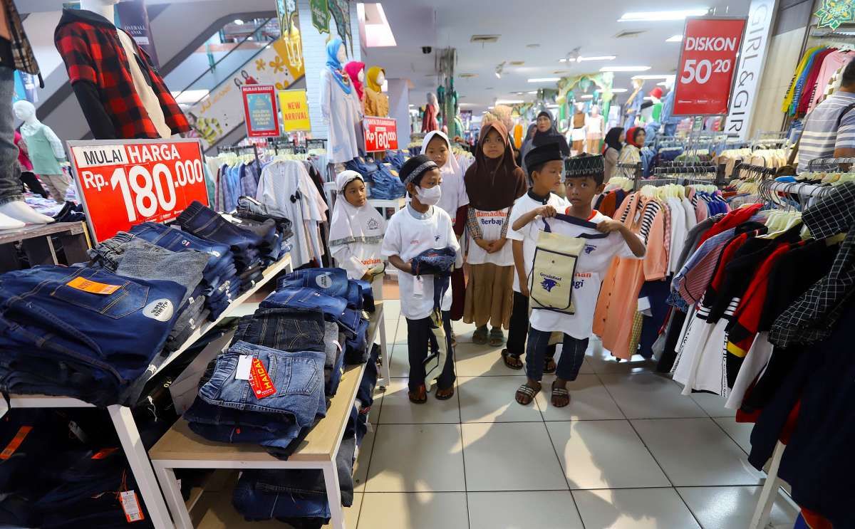 Belanja Lebaran Anak Yatim dari Garudafood