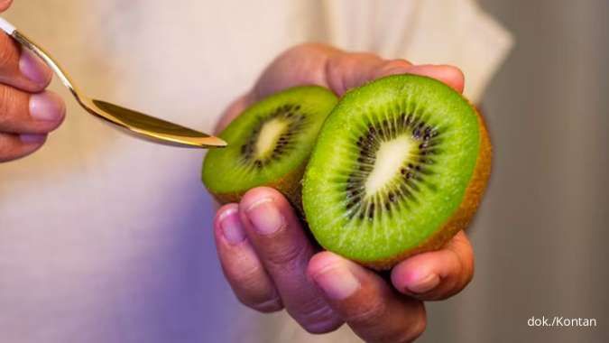 Ada Kiwi, Ini 4 Buah yang Bagus Dikonsumsi dengan Kulitnya