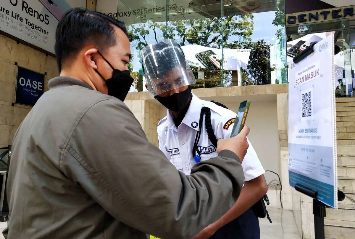 Daftar terbaru wilayah PPKM Level 3 dan Level 4 Jawa-Bali, berlaku hingga 23 Agustus
