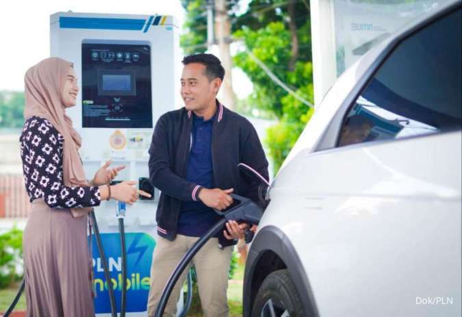 PLN Gandeng PT Utomo Charge+ dan ACME Corporaten Perbanyak Charging Station EV