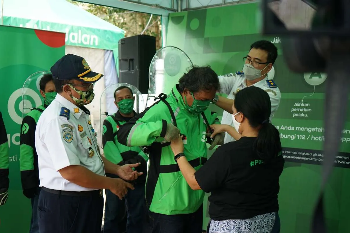 Gojek perkuat standar layanan dengan protokol kesehatan Covid-19 saat PSBB transisi