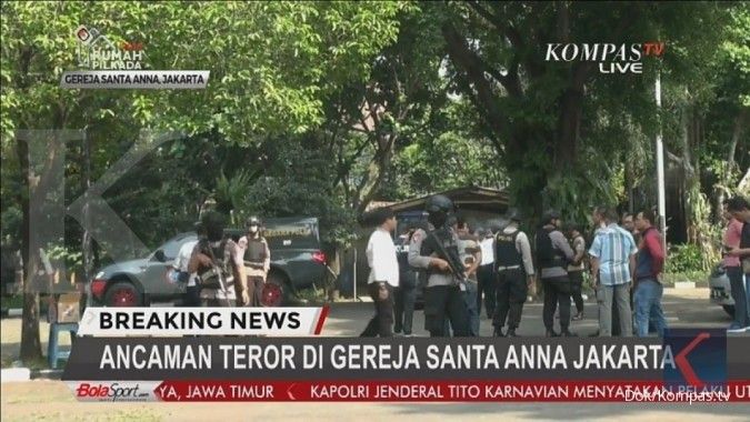 Pemkot Surabaya meliburkan sekolah menyusul teror bom