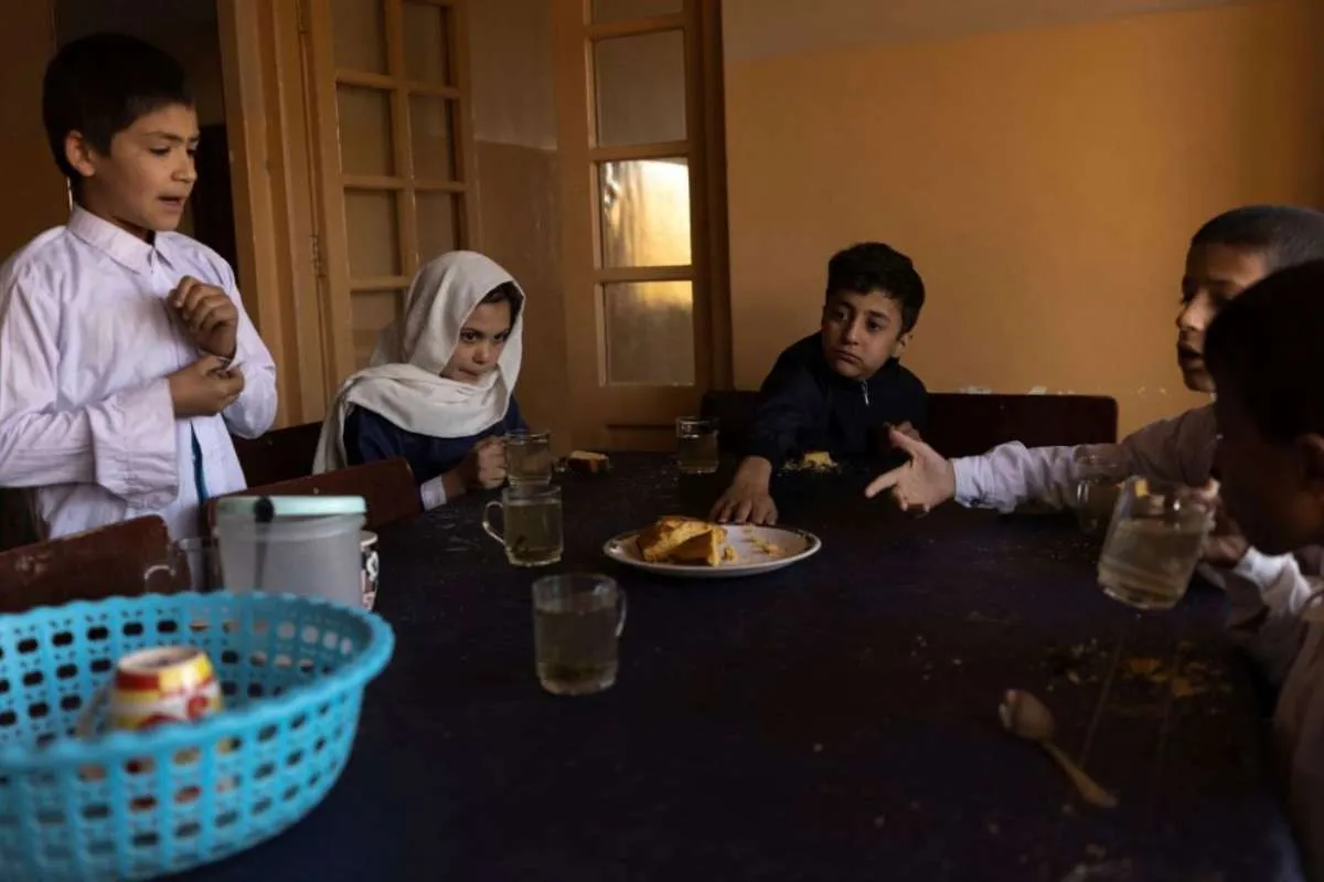Buntut Larangan Sekolah untuk Perempuan, Bank Dunia Tunda Proyeknya di Afghanistan