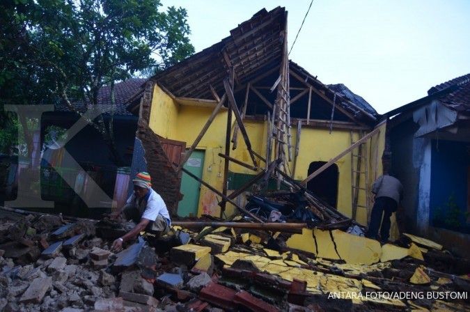 Gempa 6,9 SR Jabar, dua warga meninggal dunia