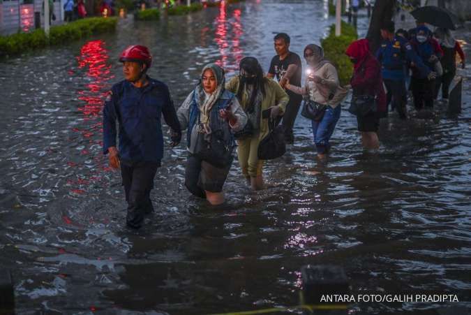 BMKG Beri Peringatan Cuaca Besok Hujan Lebat, Provinsi Ini Berstatus Siaga Bencana