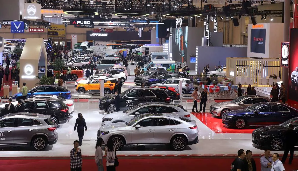 Rupiah Anjlok, Harga Jual Mobil di Indonesia Berpotensi Naik