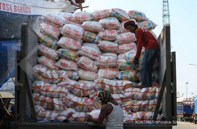 Pantau pasokan, neraca komoditas industri disiapkan