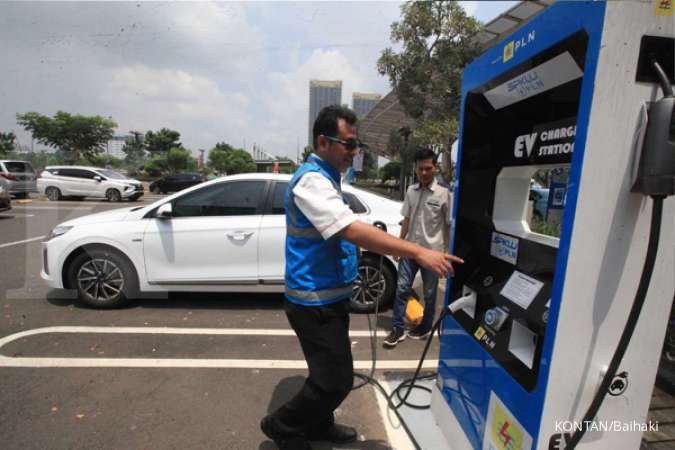 DPR sebut insentif mobil listrik akan percuma jika tak ada tempat pengisian baterai