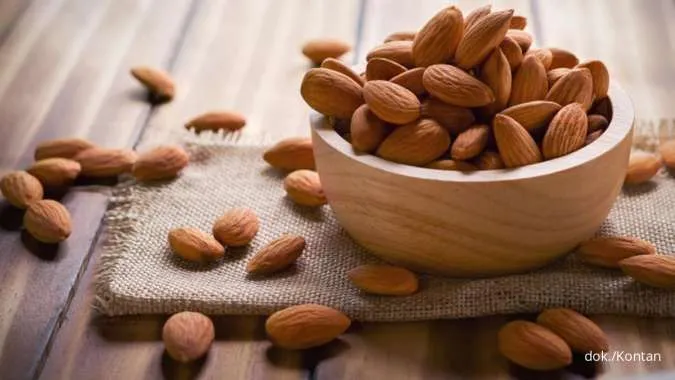 4 Manfaat Kacang Almond untuk Diet Menurunkan Berat Badan Menurut Ahli