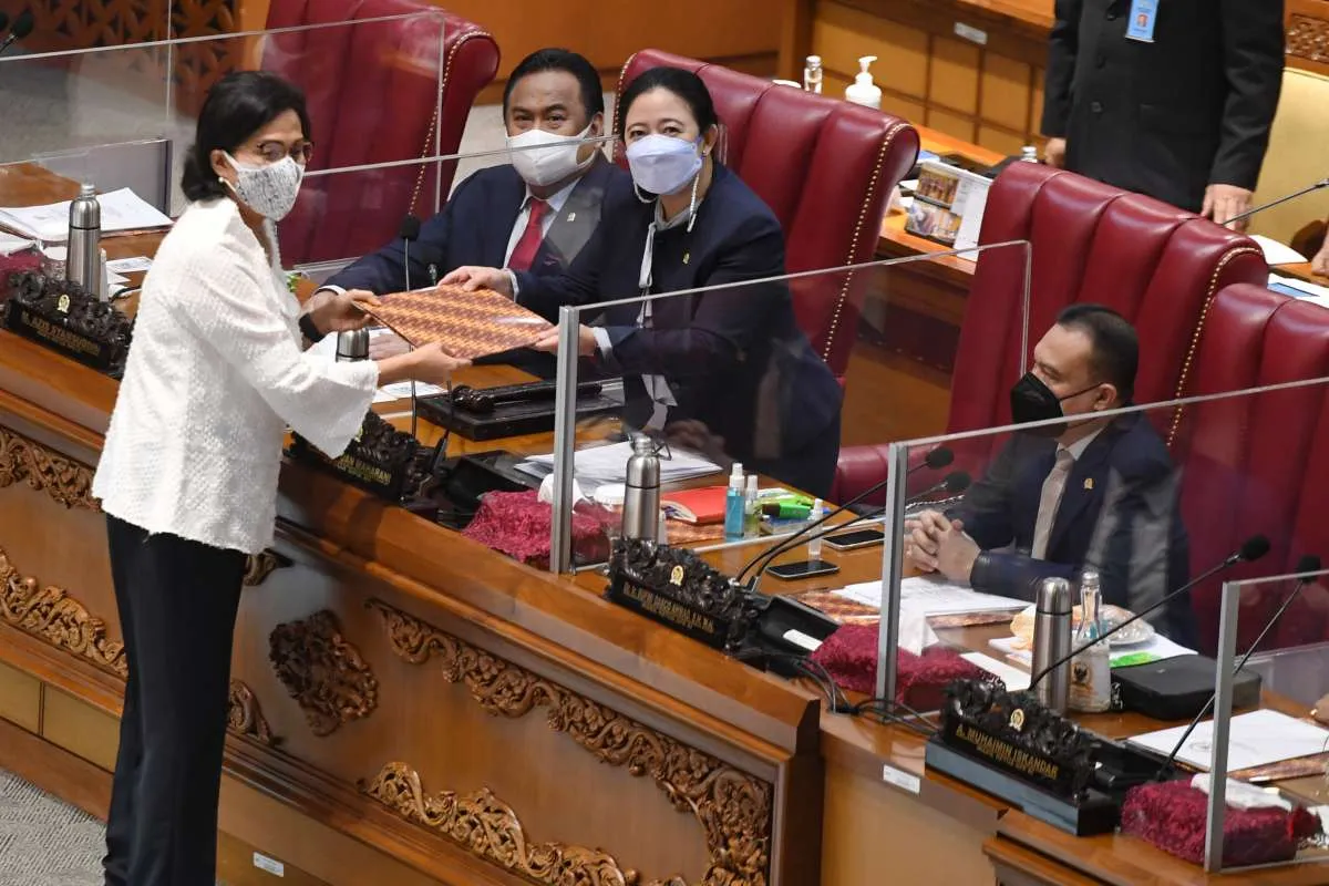 Konsumsi rumah tangga 2022 masih susah naik