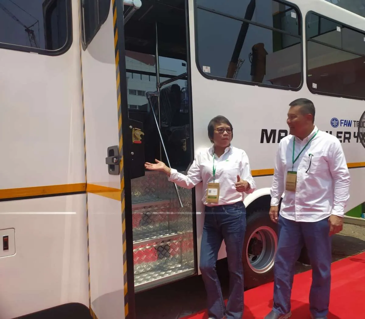 Gaya Makmur Mobil Luncurkan Dua Truk Listrik